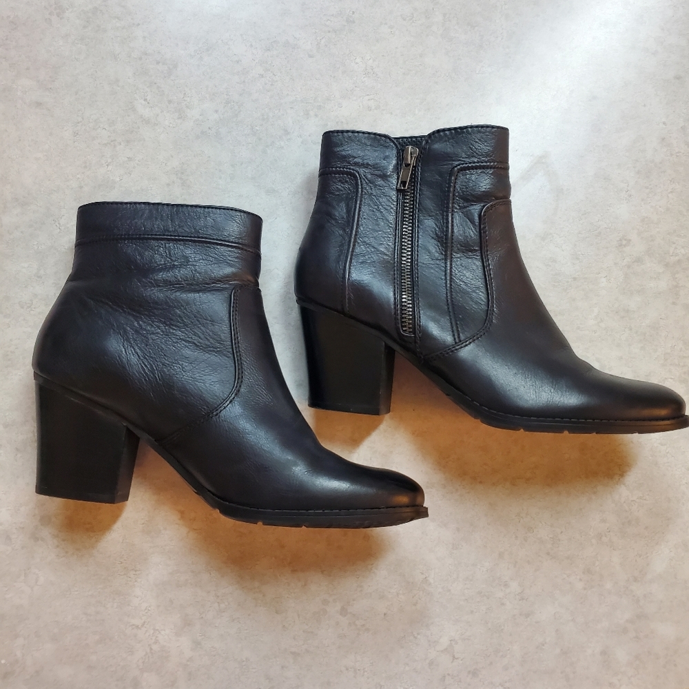 Black Ankle Boots for Women